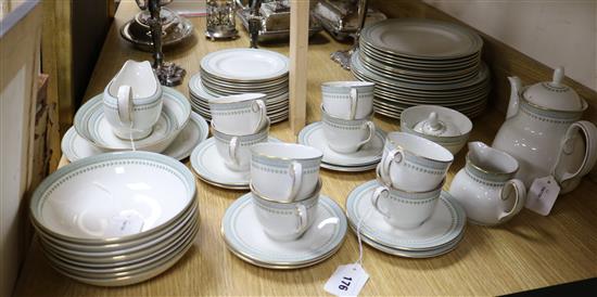 A Royal Doulton Berkshire pattern part dinner and tea service